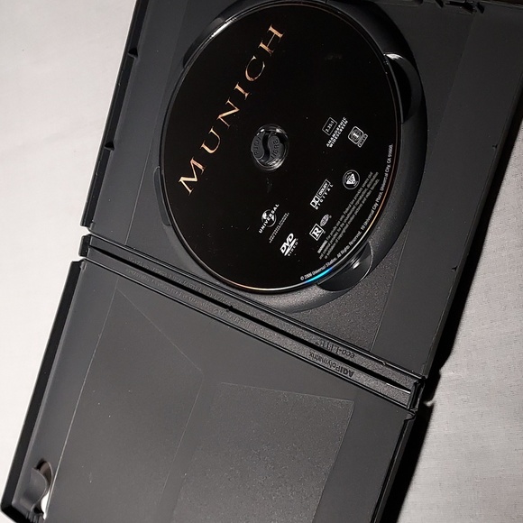 Munich DVD by Steven Spielberg 2005 - Picture 3 of 4